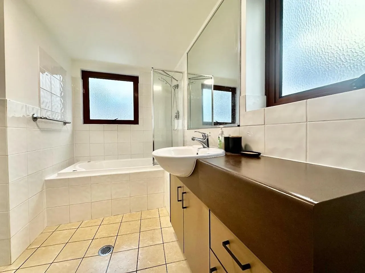 Broadbeach Central Apt 600 Голд-Кост